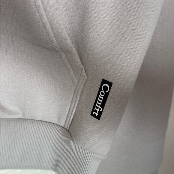 Comfrt Unisex Standard Hoodie Size Small- Color Fog NWT - Picture 2 of 6